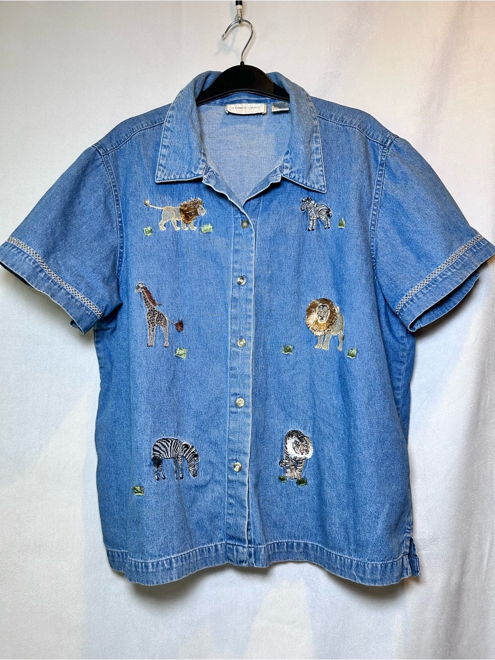 Lemon Grass Safari Animal Embroidered Denim Button Front Shirt Cottagecore  XL